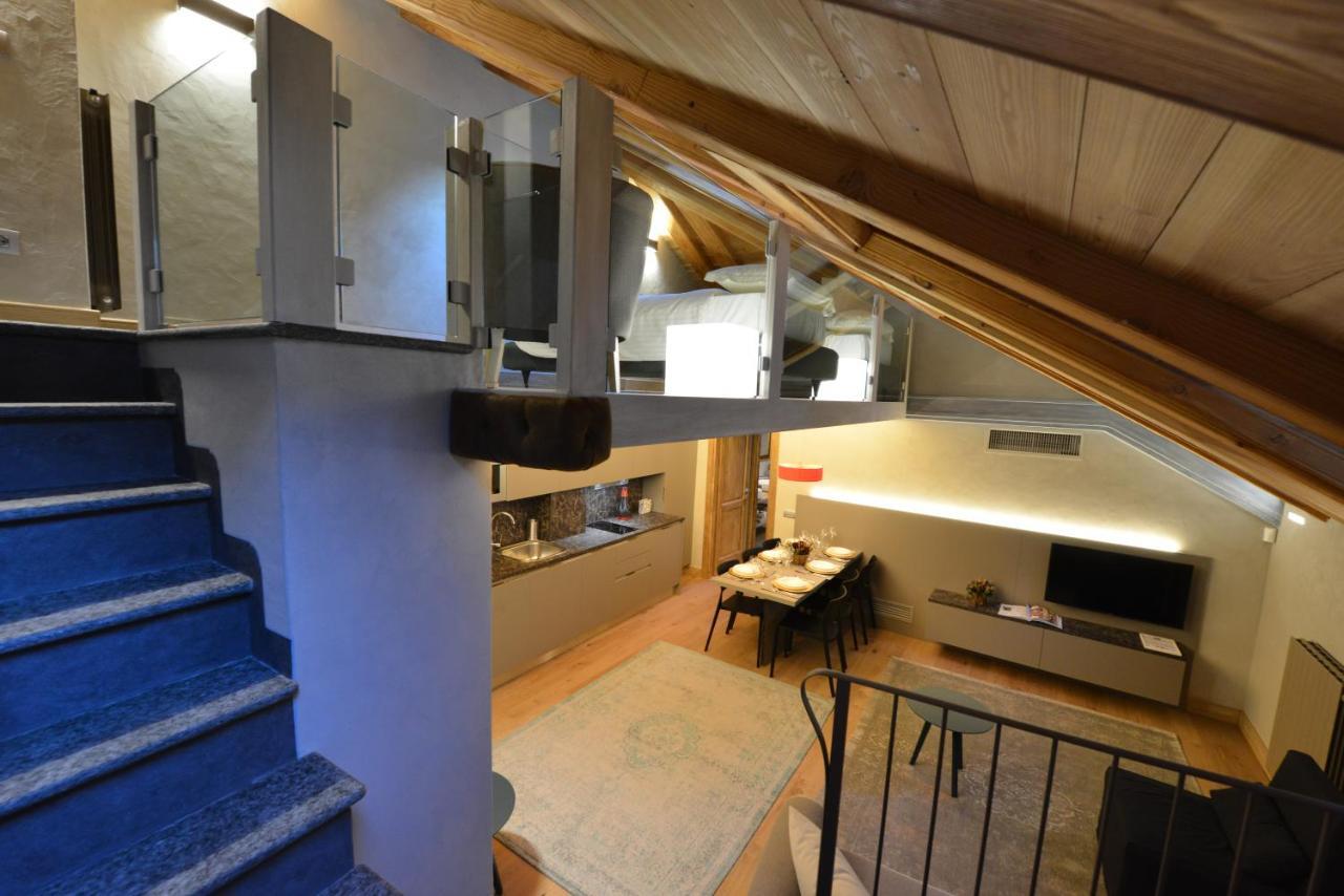 Le Reve Charmant Apartments - Via Sant'Orso,2 Аоста Номер фото