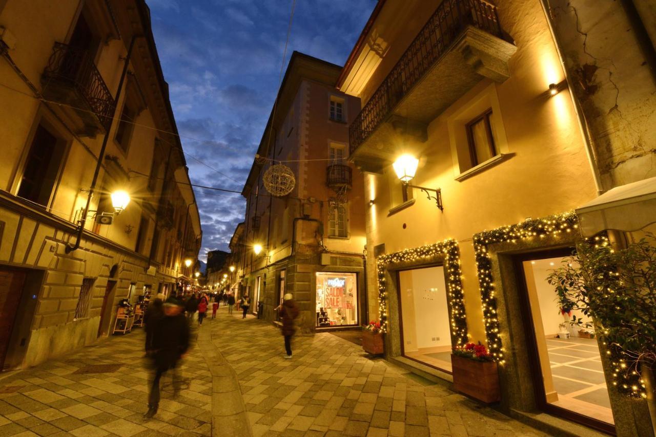 Le Reve Charmant Apartments - Via Sant'Orso,2 Аоста Номер фото